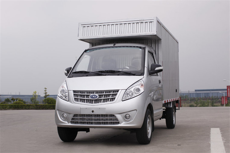 四川现代 瑞逸 1.5L 112马力 汽油 2.9米 国五单排厢式微卡(CNJ5030XXYSDA30V)