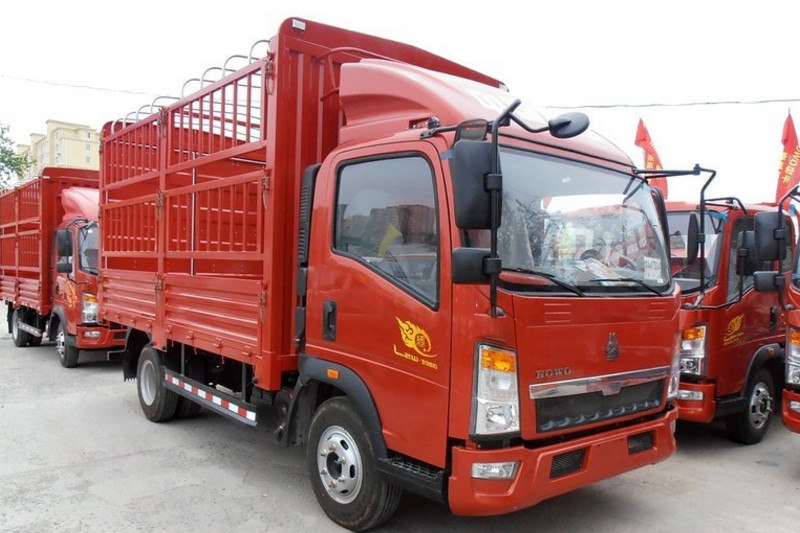中国重汽HOWO 统帅 168马力 5.5米 4X2 国五单排仓栅式载货车(10档)(ZZ5147CCYG421CE1)