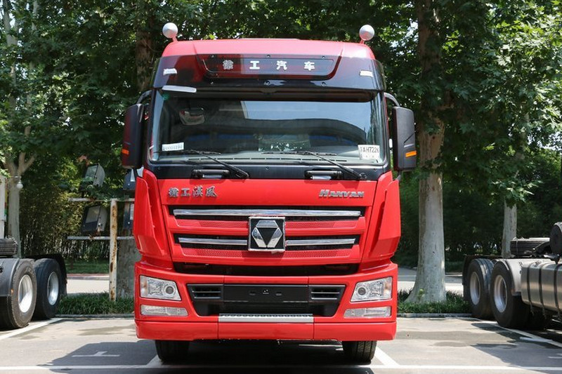 徐工 汉风g7重卡 460马力 6x4 国四 牵引车(nxg4250d4wc)